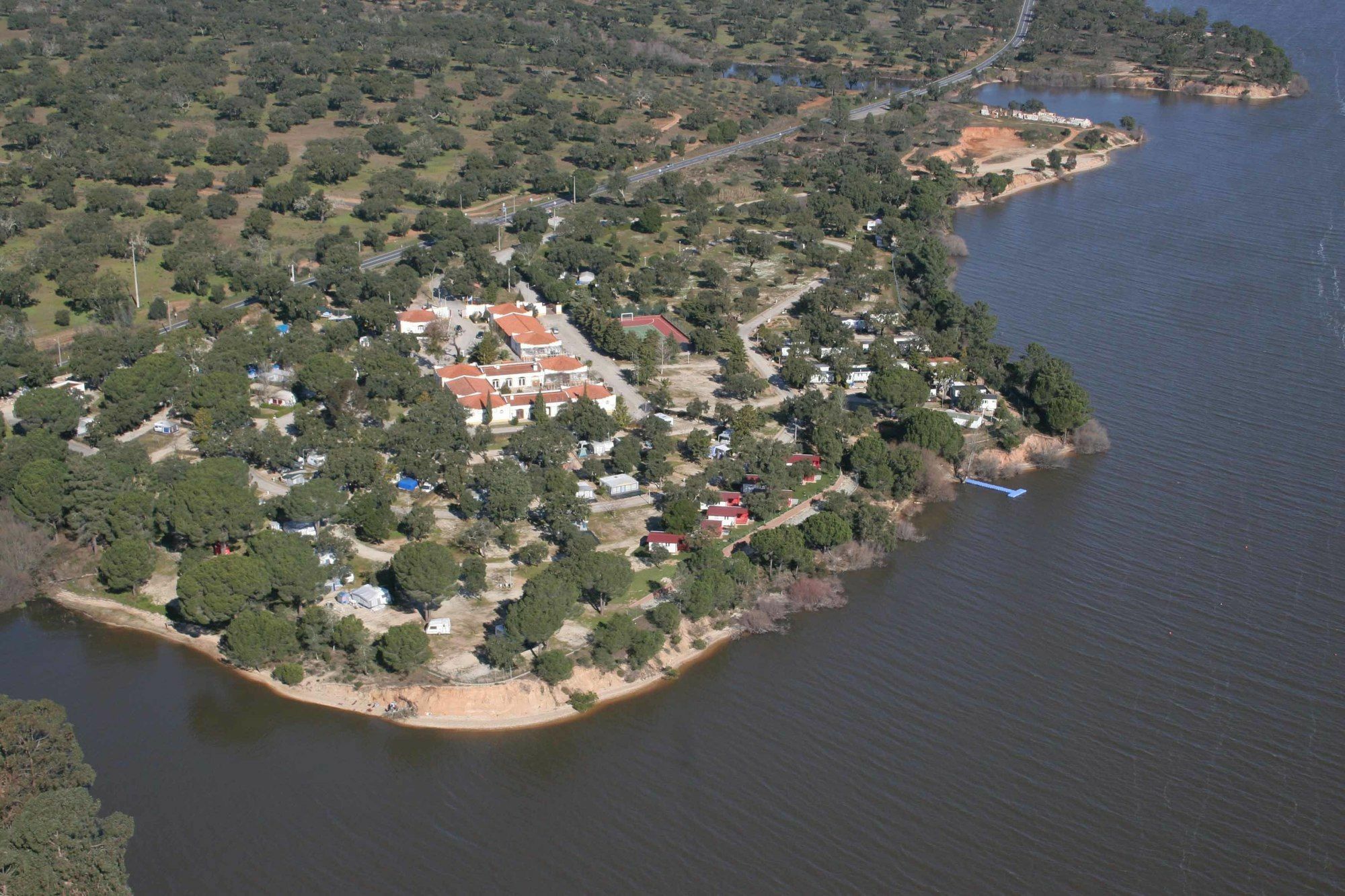 Parque De Campismo Orbitur Montargil Hotel Exterior photo